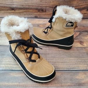 Sorel Tivoli II Faux Fur Collar Winter Boot 10